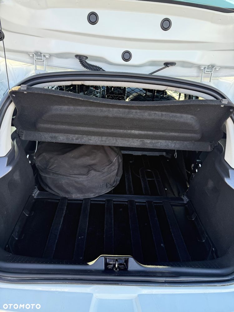 Renault Clio 1.2 16V Life - 8