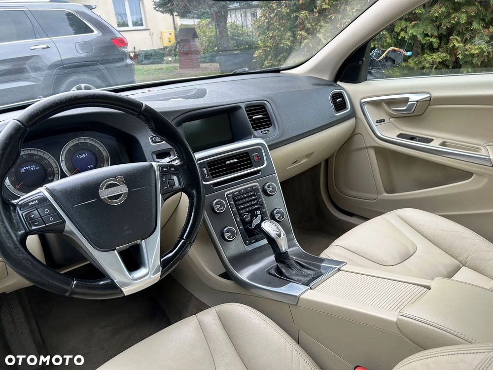 Volvo S60 2.5 T5 - 6