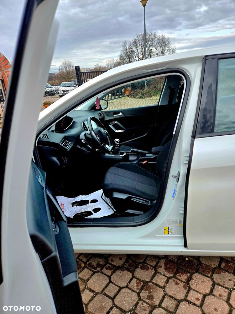 Peugeot 308 BlueHDi 120 Stop & Start Active - 11