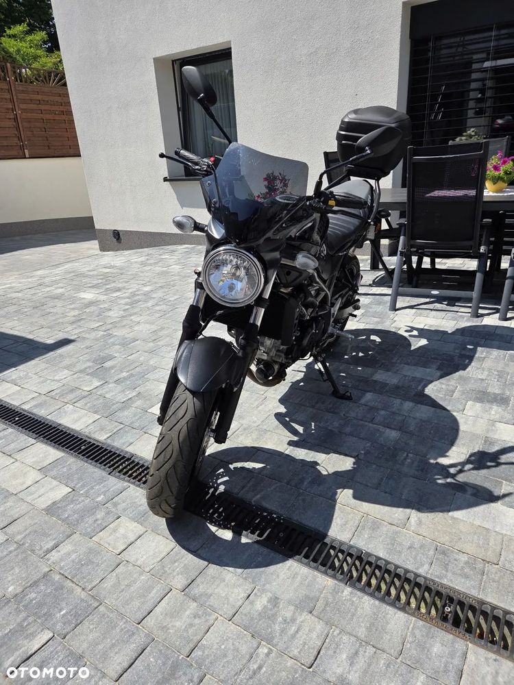 Suzuki SV - 10