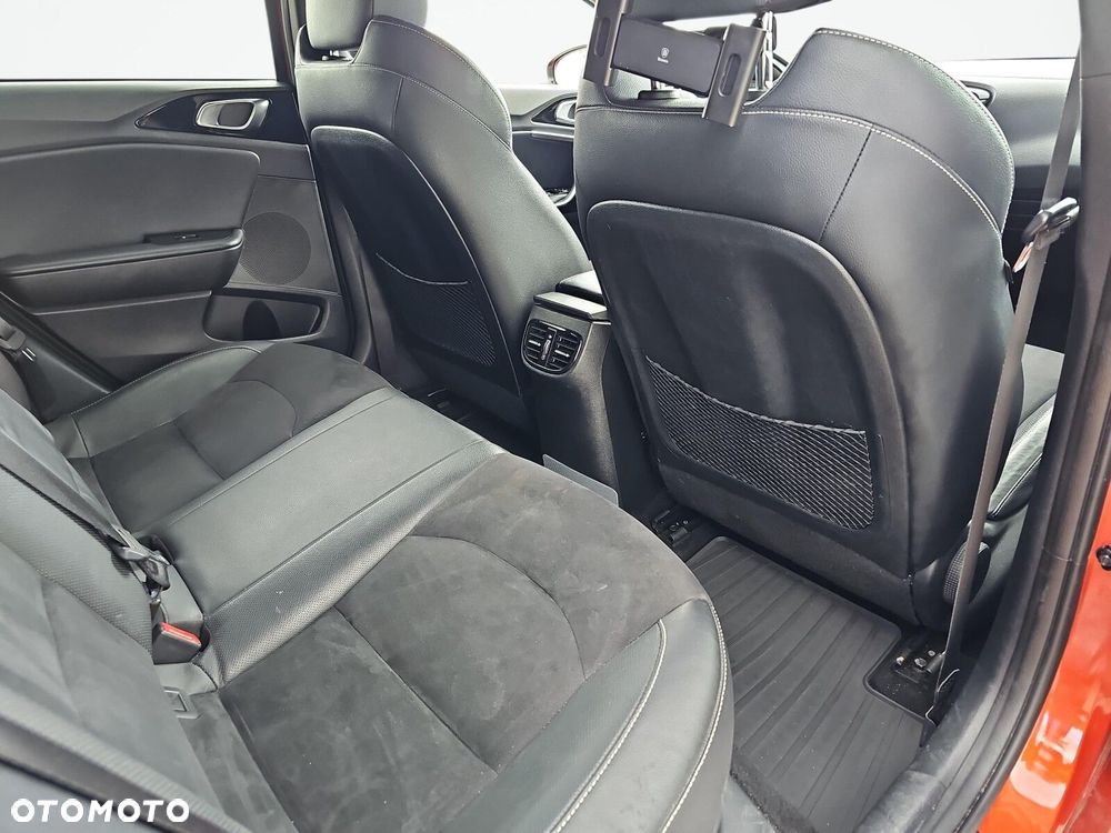 Kia ProCeed 1.6 CRDi GT Line DCT - 15
