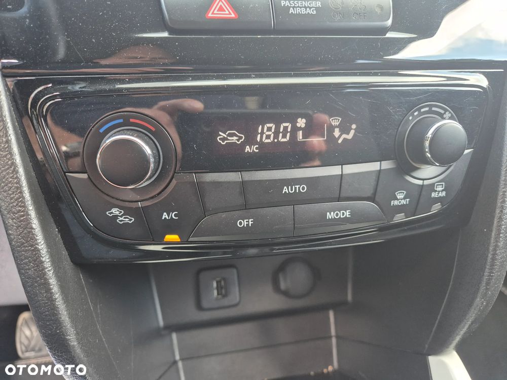 Suzuki Vitara 1.6 Elegance 2WD - 21