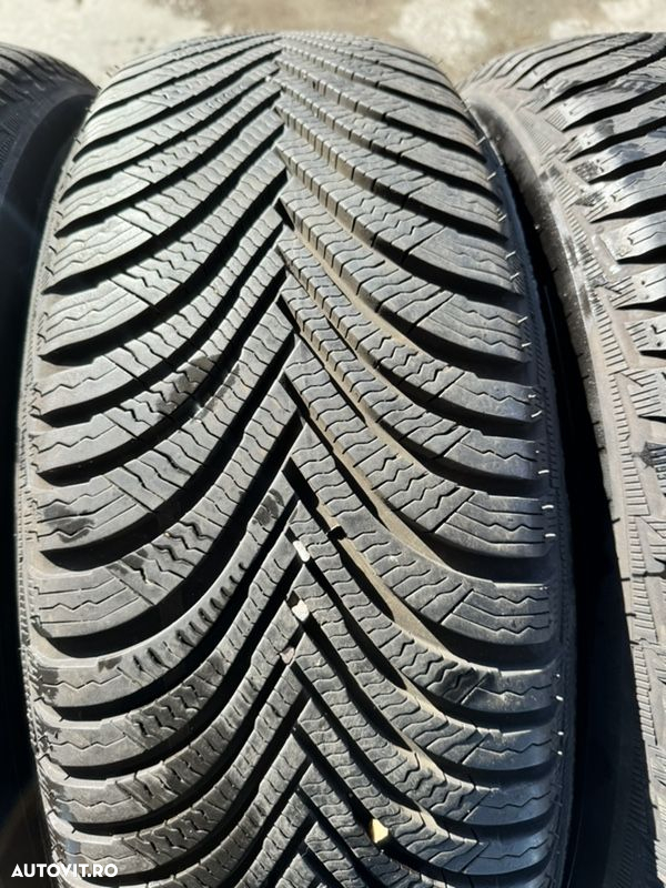 vând 4 anvelope 215/65/17 Michelin de iarnă ca noi - 5