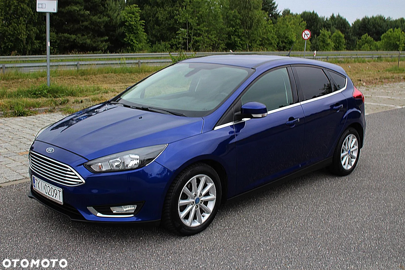Ford Focus 1.5 EcoBlue Start-Stopp-System TITANIUM - 22