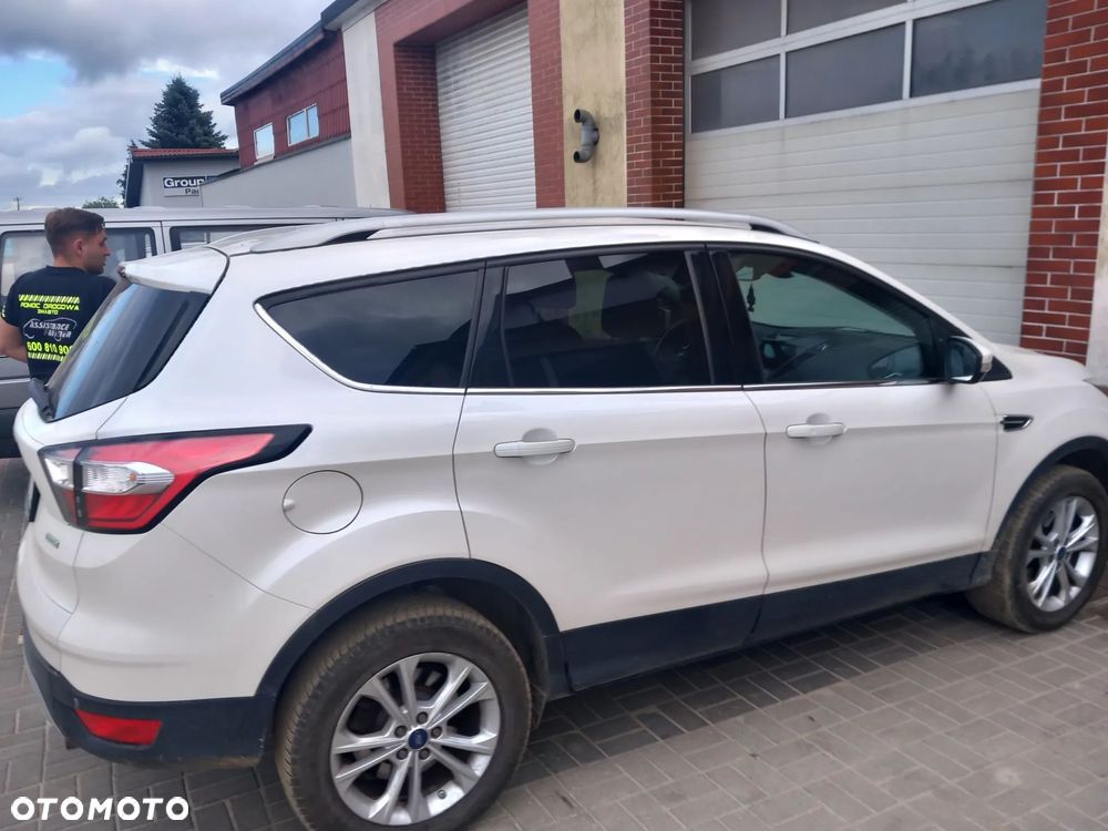 Ford Kuga - 6