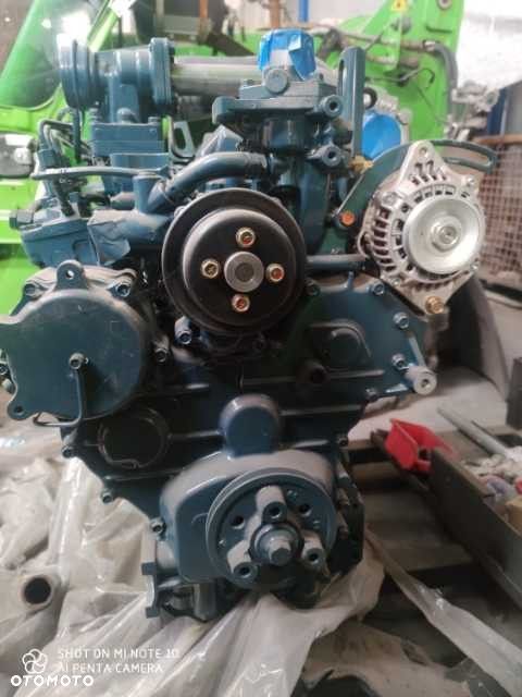 Kubota V3800 - 6