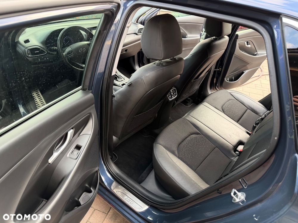 Hyundai i30 1.4 T-GDI DCT Premium - 28