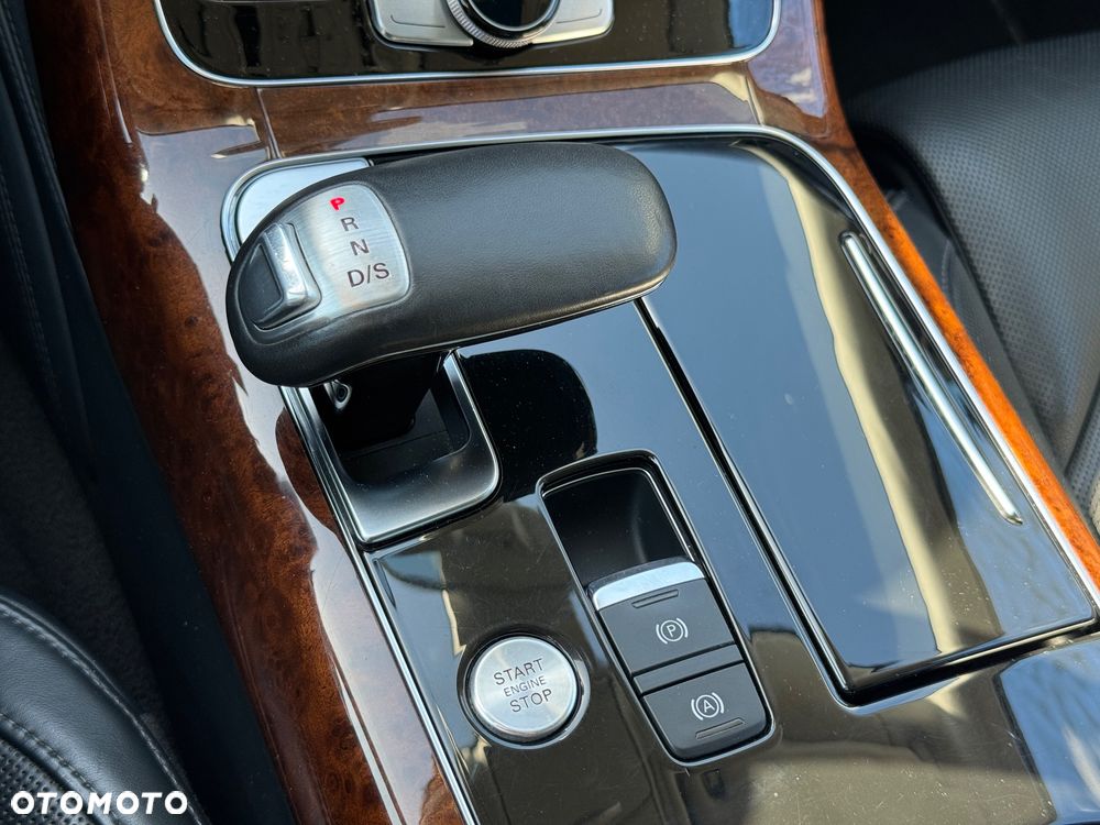 Audi A8 - 36