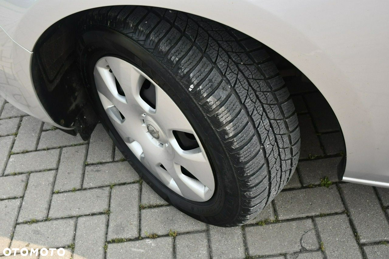 Opel Astra - 33