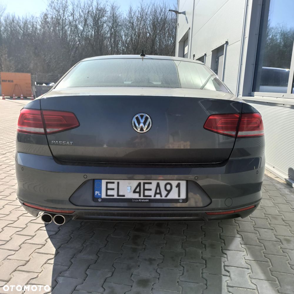 Volkswagen Passat 1.8 TSI BMT Comfortline - 5
