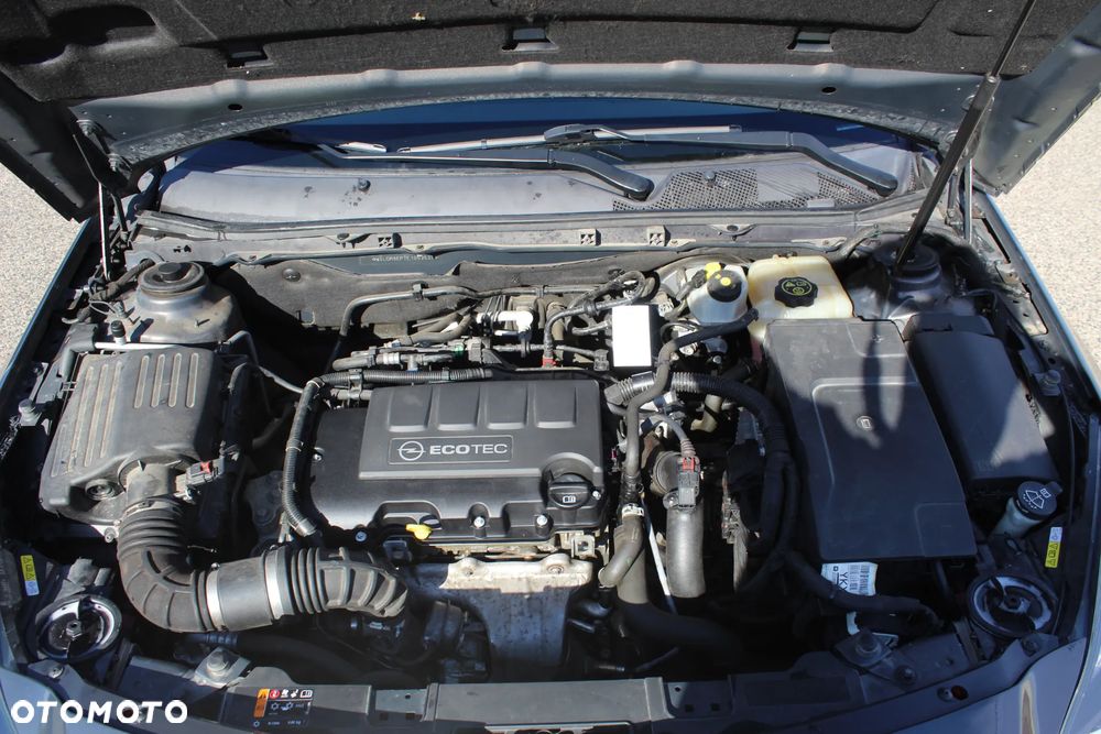 Opel Insignia - 24