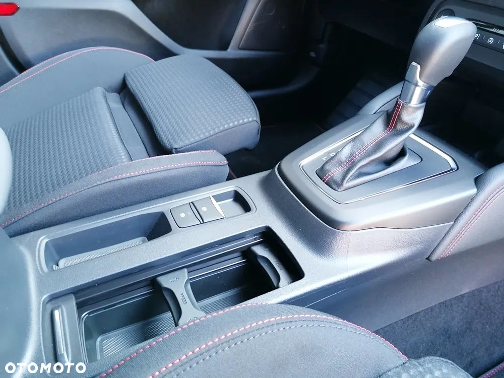 Ford Focus 1.0 EcoBoost mHEV ST-Line X - 22