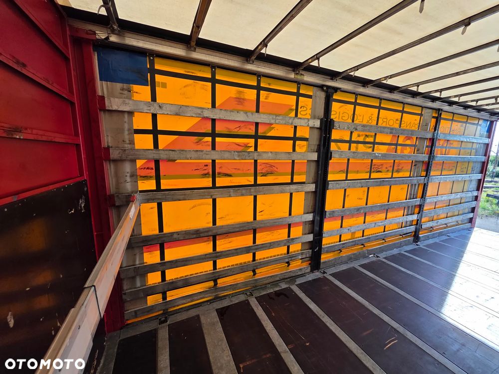 Schmitz Cargobull - 12