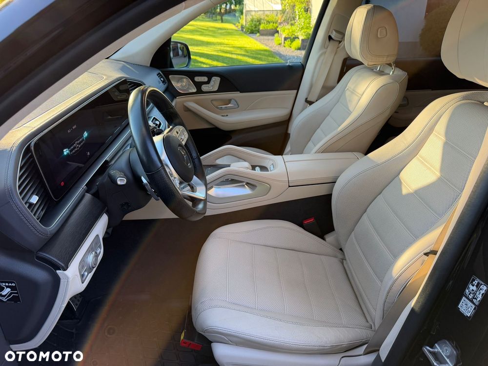 Mercedes-Benz GLS - 19