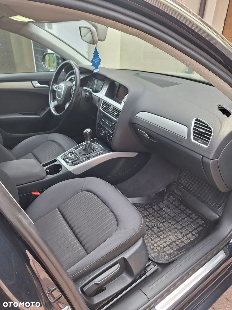 Audi A4 Avant 2.0 TDI DPF Ambition - 8