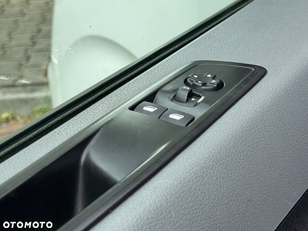 Citroën SpaceTourer 1.6 BlueHDi M Business - 30