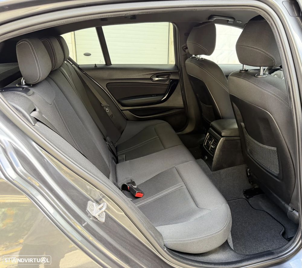 BMW 116 d Line Sport - 22