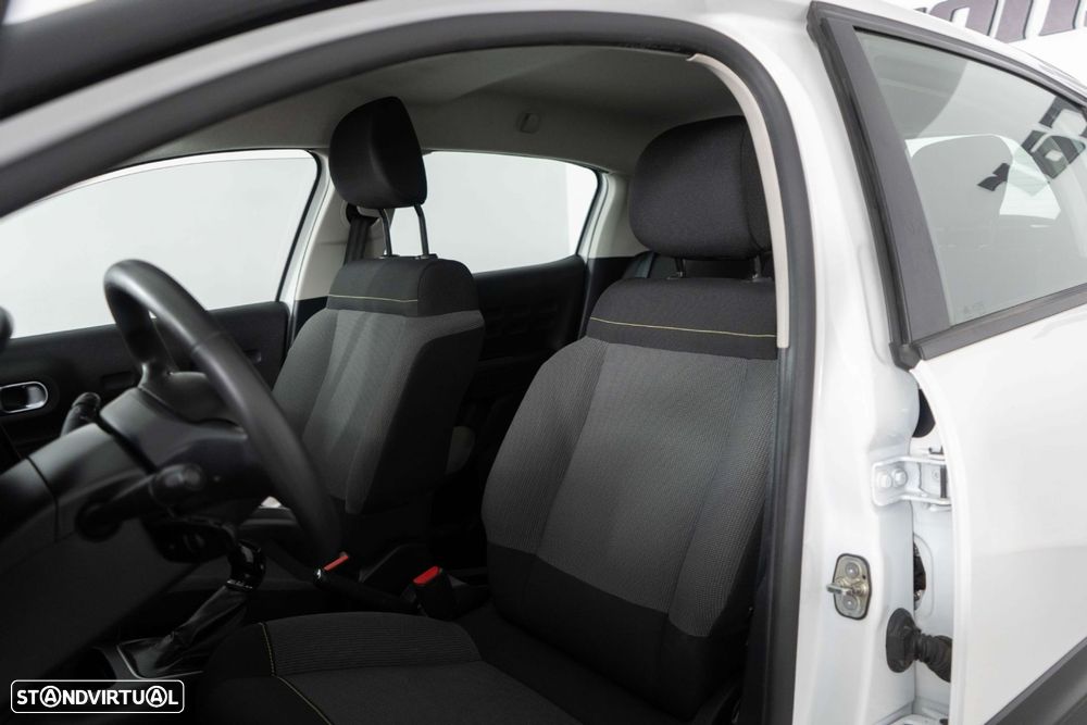 Citroën C3 1.2 PureTech C-Series - 17