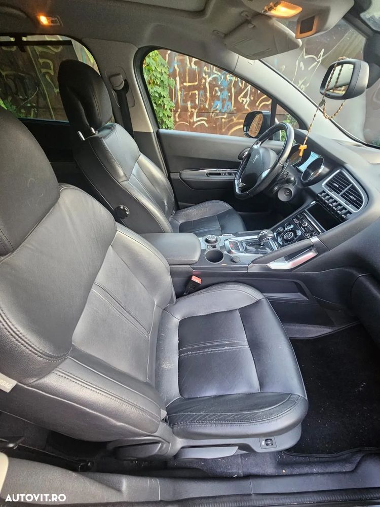 Peugeot 3008 HYbrid4 2.0 HDI FAP ETG + Electric - 10