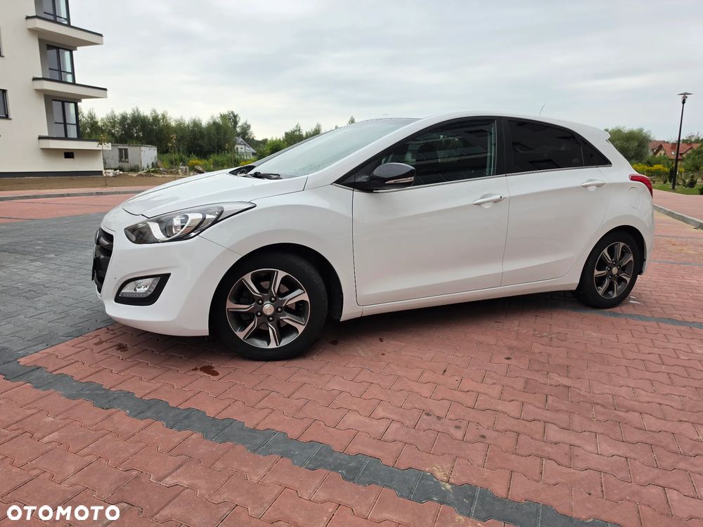 Hyundai i30 1.6 GDI BlueDrive Premium - 11