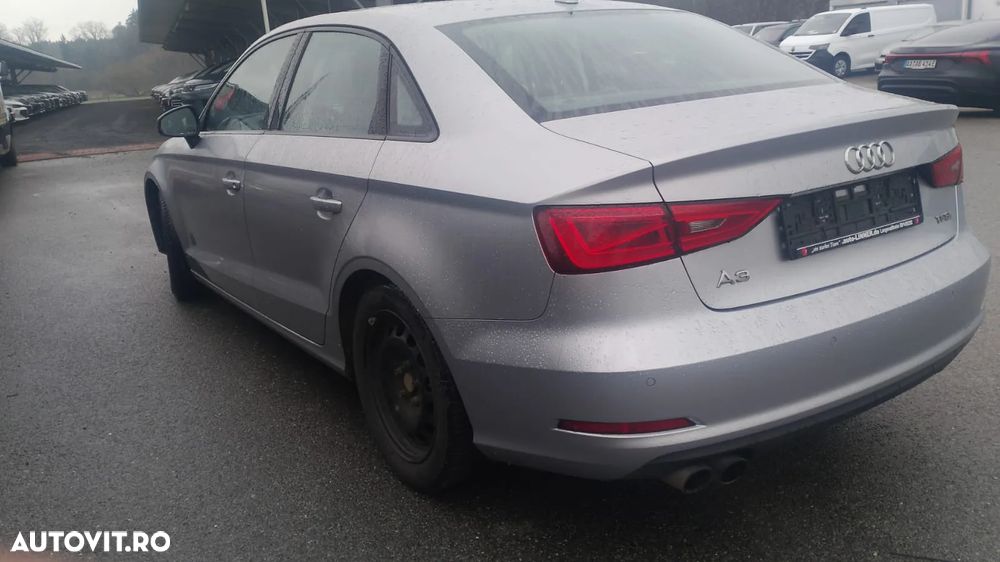 Audi A3 1.4 TFSI Limousine Ambiente - 9