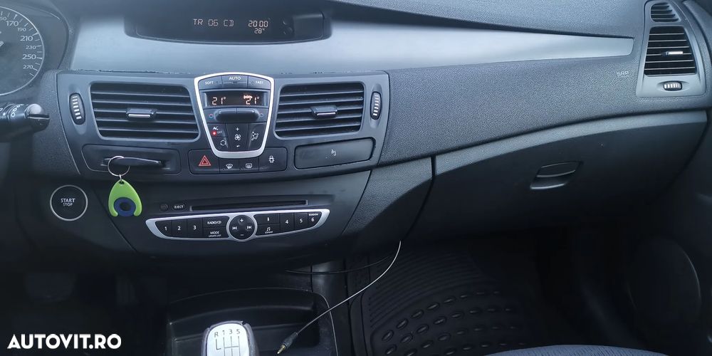 Renault Laguna - 8