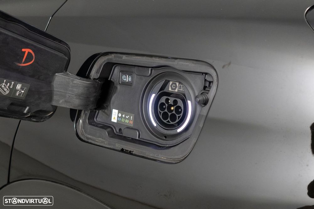 Peugeot 3008 1.6 Hybrid GT e-EAT8 - 17