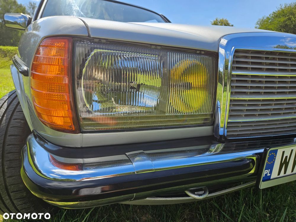 Mercedes-Benz W123 - 18