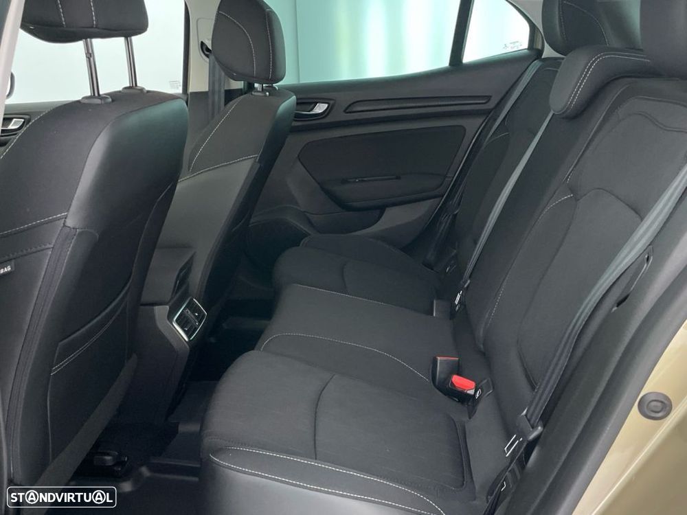 Renault Mégane 1.3 TCe Limited - 12