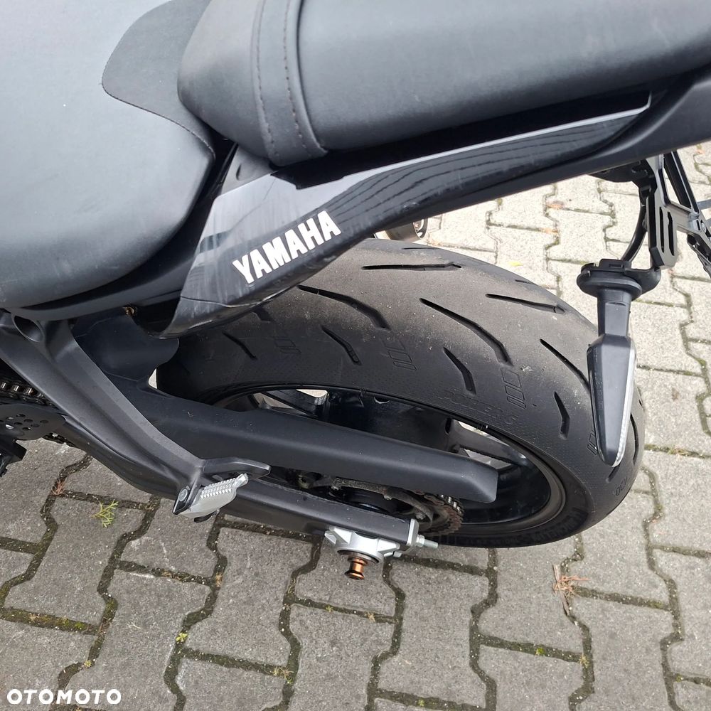 Yamaha MT - 11