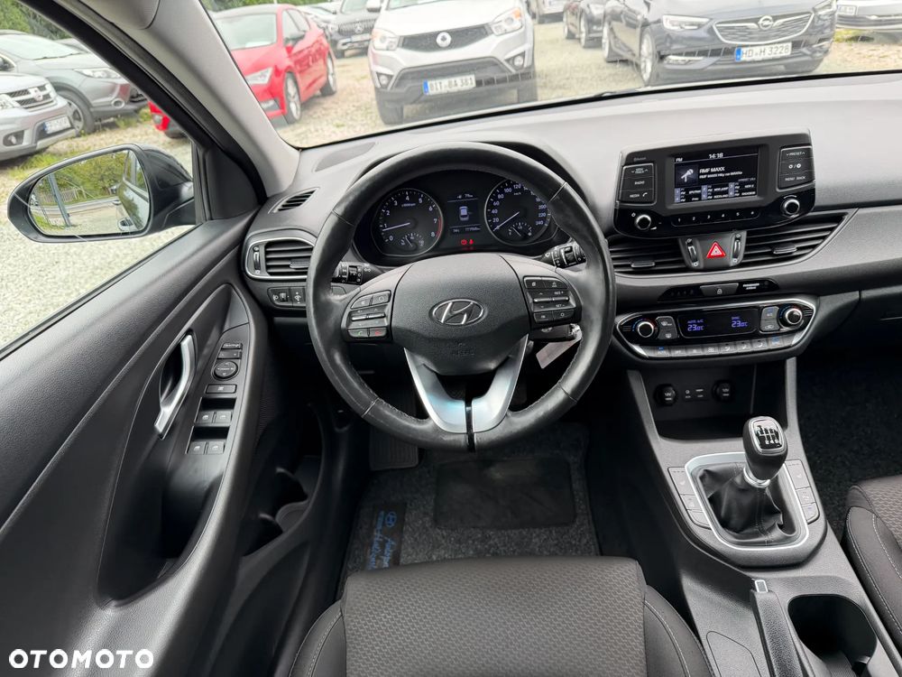 Hyundai i30 1.4 T-GDI DCT Passion Plus - 33