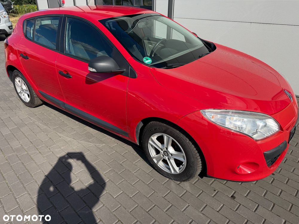 Renault Megane 1.6 16V 100 Authentique - 4