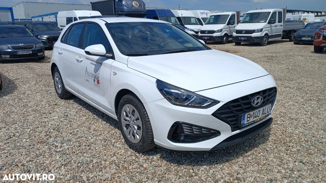 Hyundai i30 1.5 110CP 5DR M/T Comfort - 2