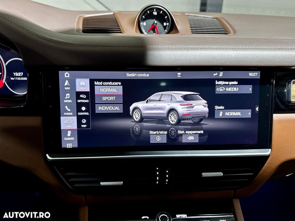 Porsche Cayenne Standard - 18