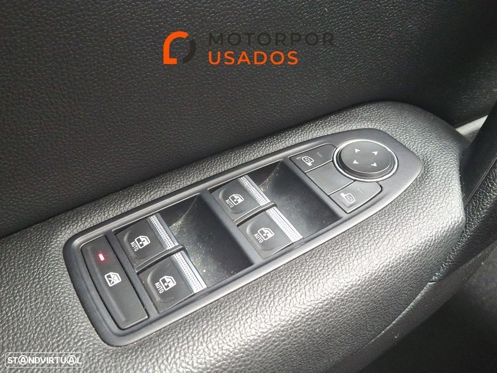 Renault Captur 1.0 TCe Techno Bi-Fuel - 18