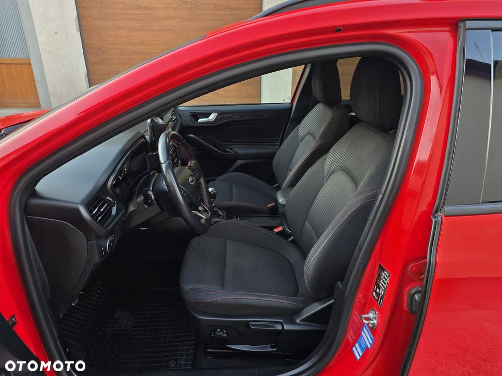 Ford Focus 2.0 EcoBlue ST-Line - 8