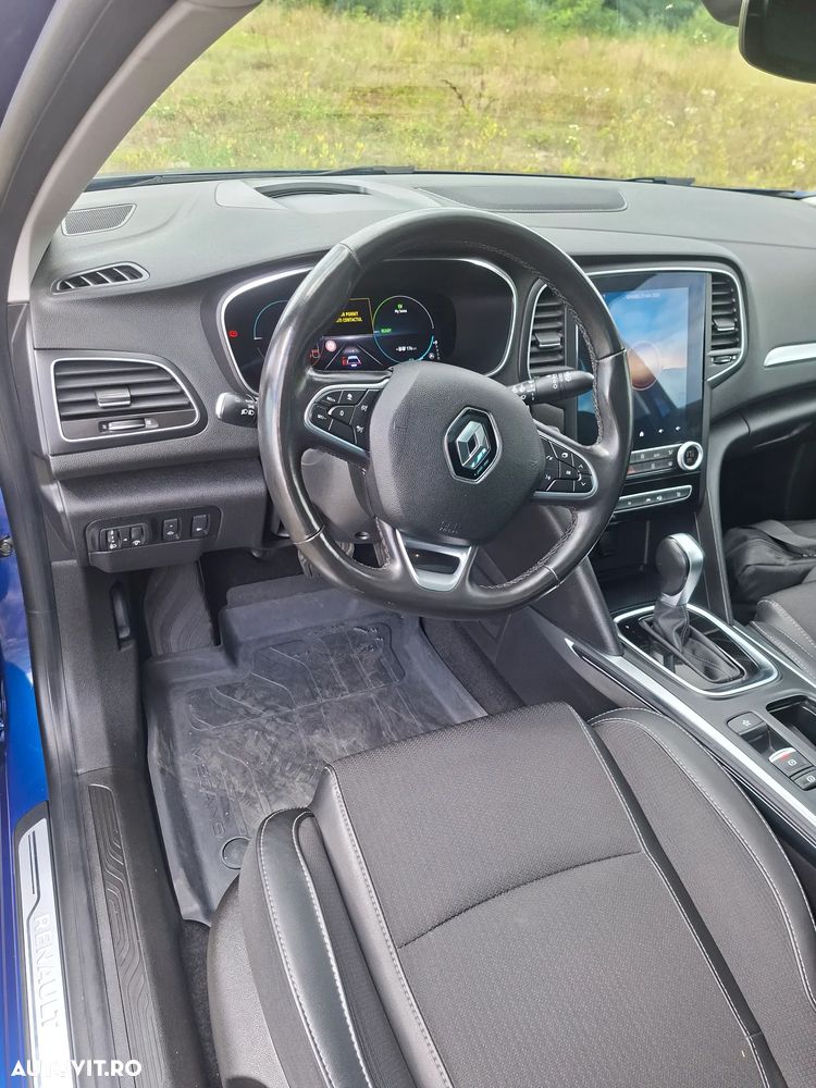 Renault Megane E-TECH 160 BUSINESS EDITION - 8