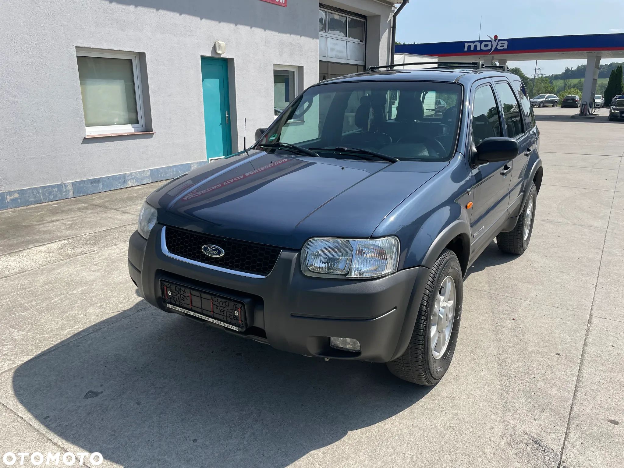 Ford Maverick 3.0 V6 Limited - 1