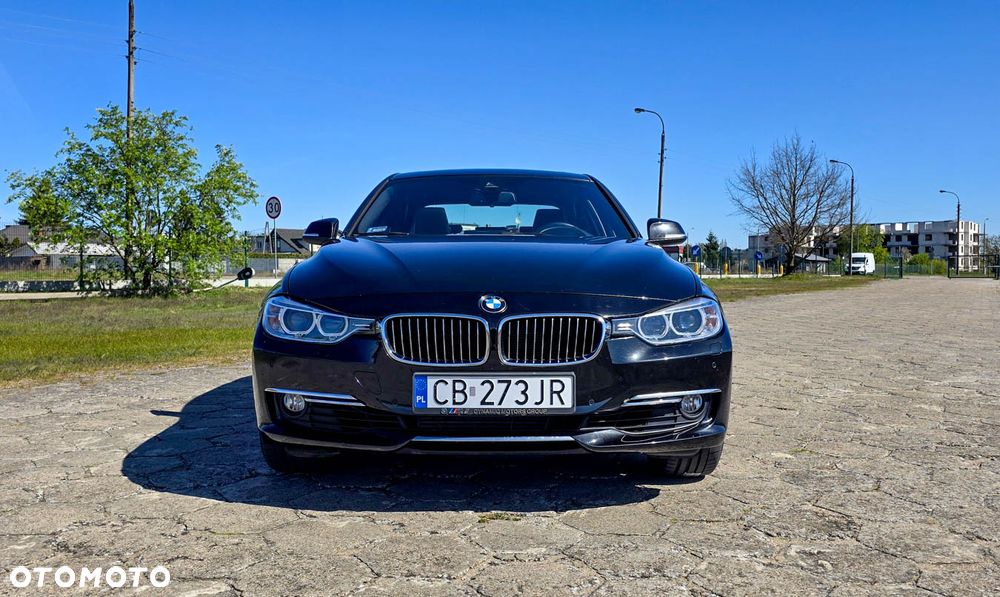 BMW Seria 3 328i Luxury Line - 7