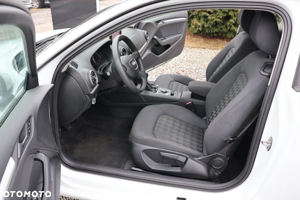 Audi A3 3-drzwiowe - 10