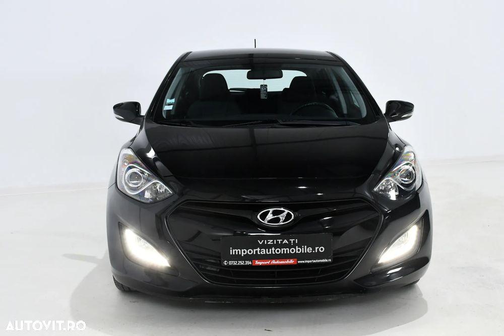 Hyundai i30 1.6 CRDI Style - 8