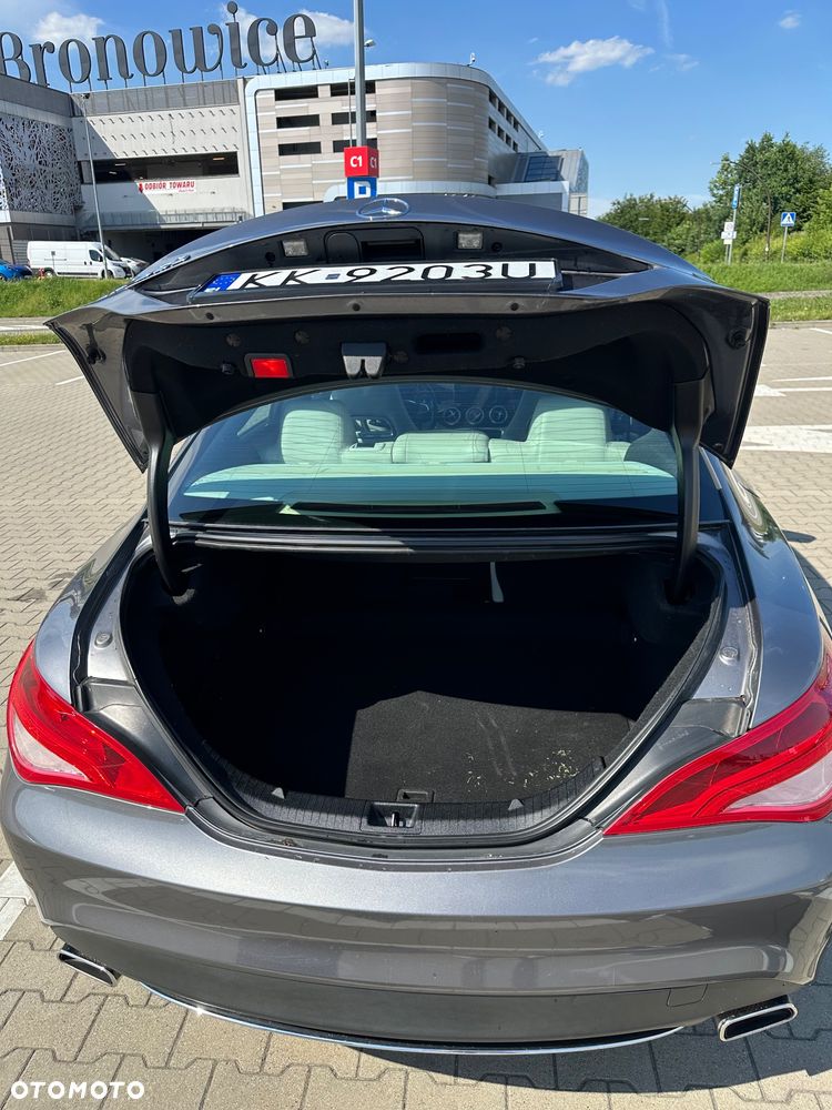 Mercedes-Benz CLA 250 7G-DCT - 13