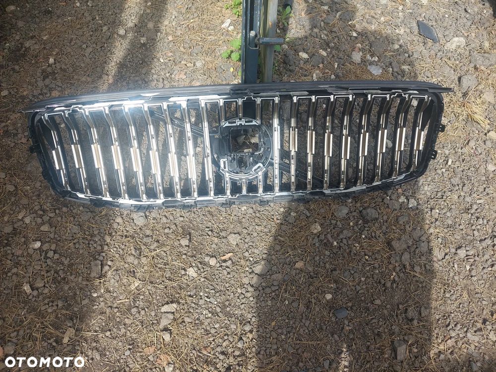 Volvo xc60 II lift grill atrapa ładna oryginał - 2