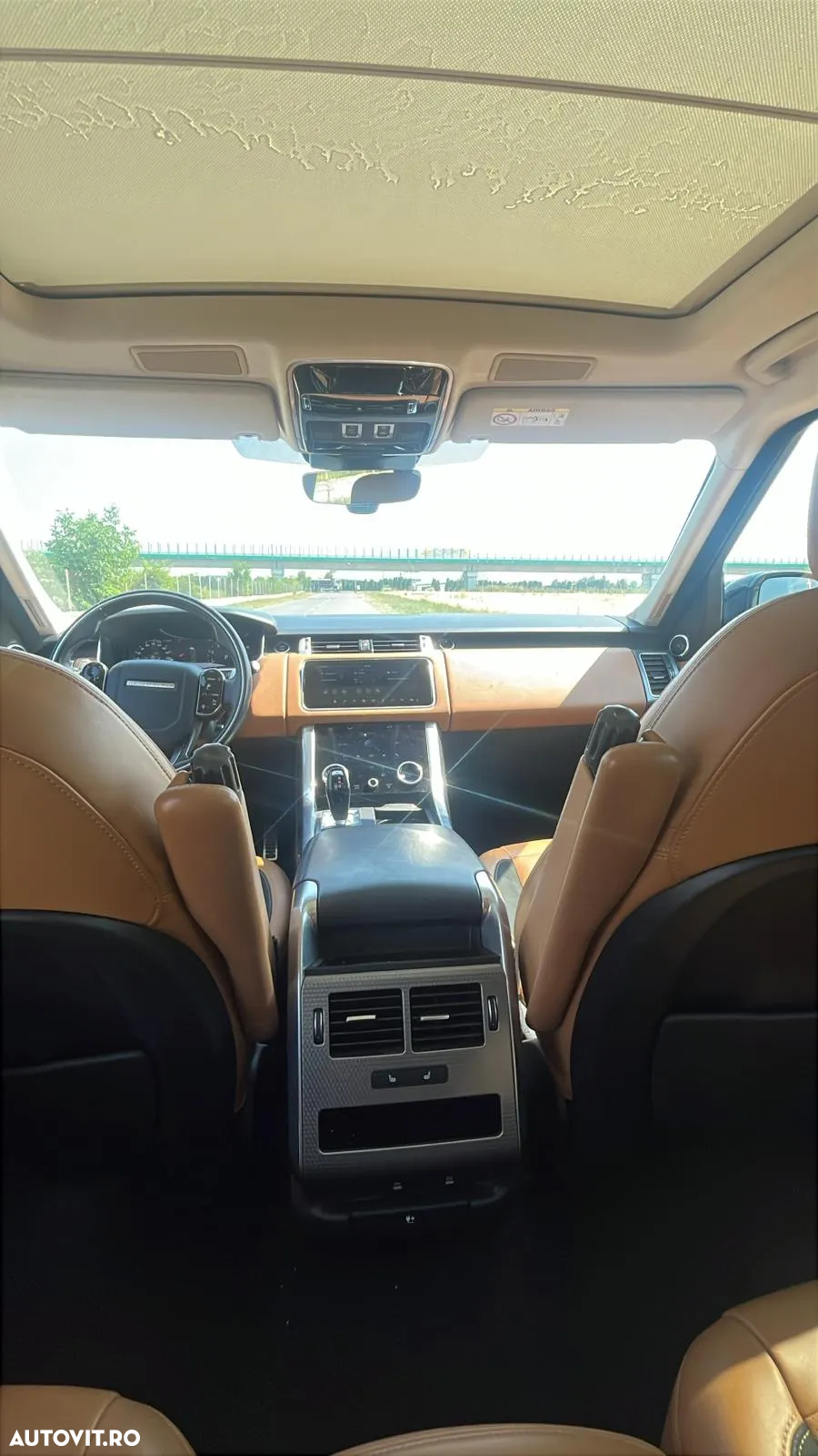 Land Rover Range Rover Sport - 11