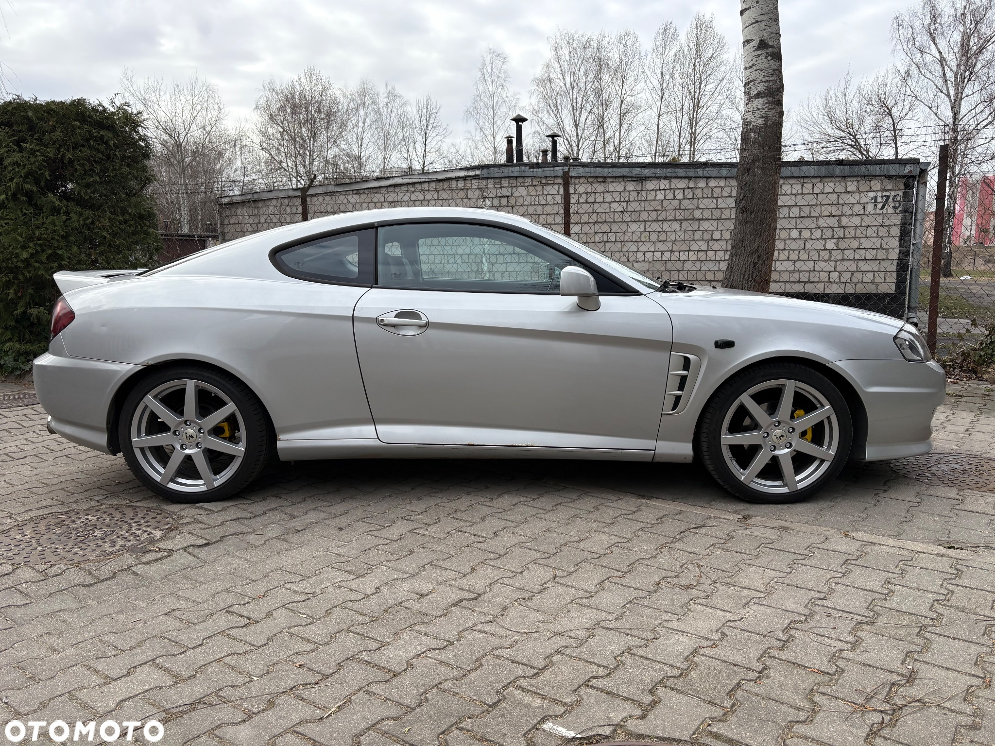 Hyundai Coupe 2.0 GLS - 8