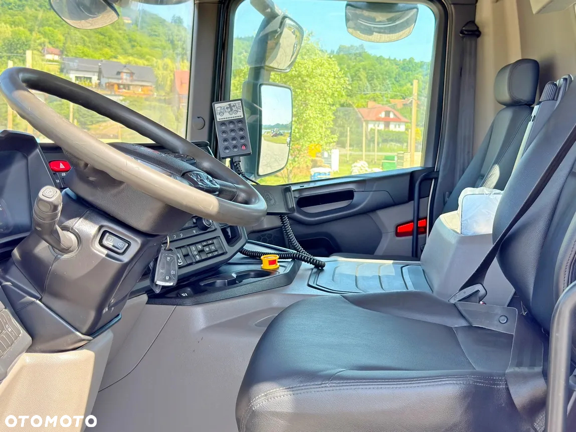 Scania P 450  * BETONOMIESZARKA / 8x4 * STAN BDB - 7