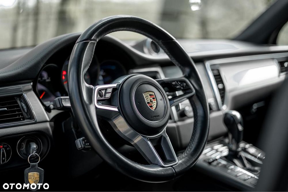 Porsche Macan - 6