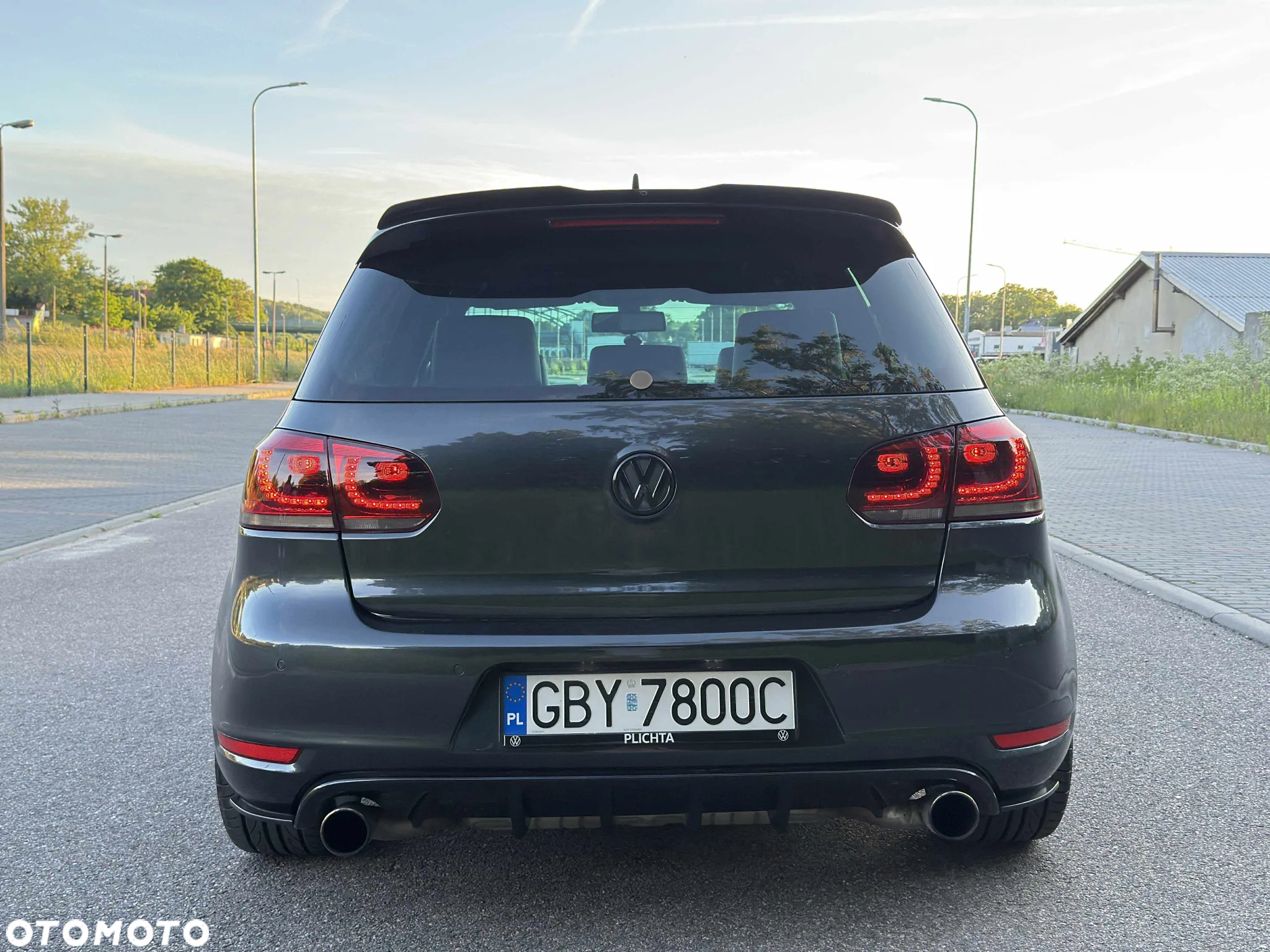 Volkswagen Golf VI 2.0 TSI GTI DSG - 11