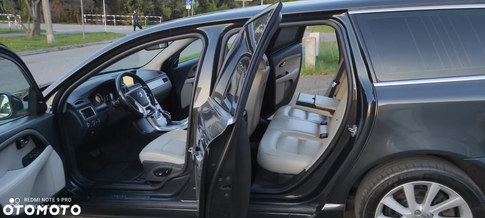 Volvo V70 D3 Geartronic Momentum - 16