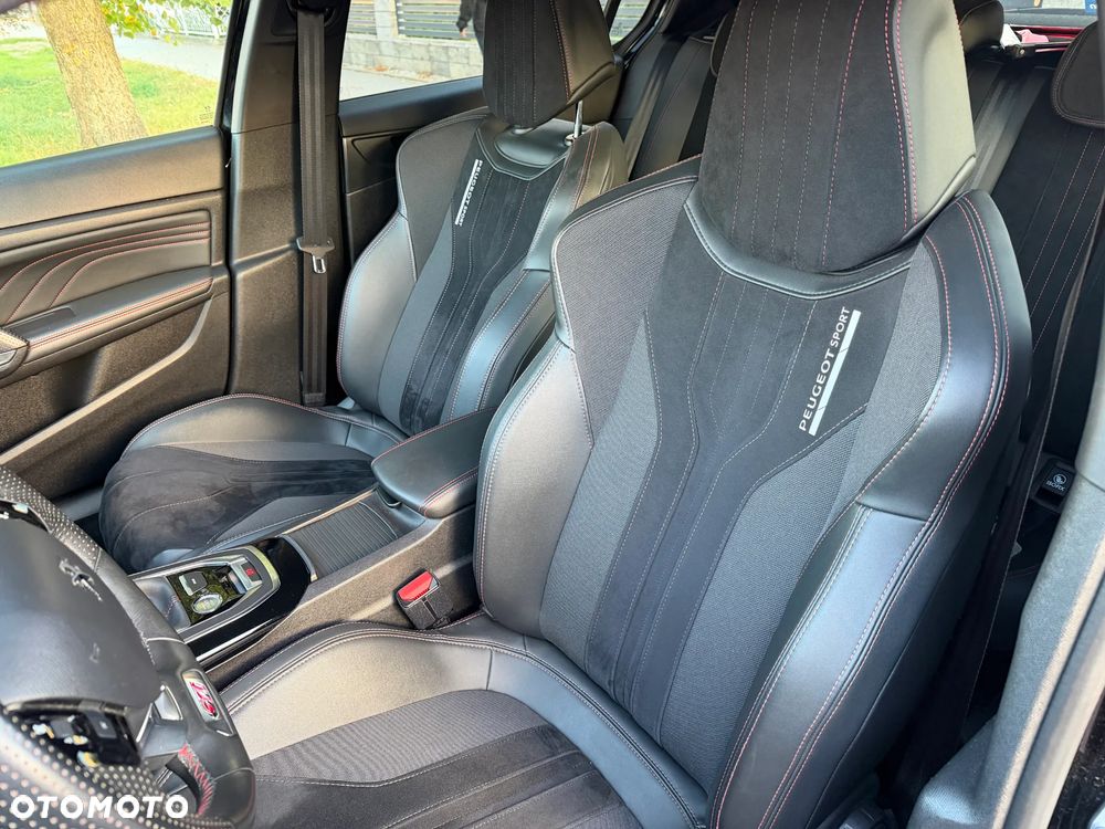 Peugeot 308 1.6 e-THP GTi by Sport S&S - 11